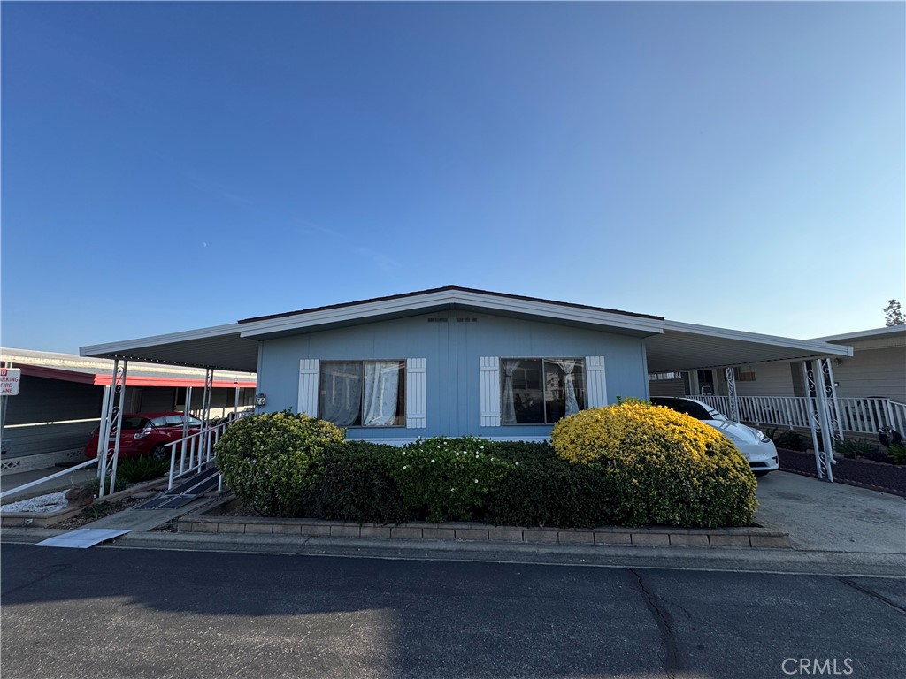 Manufactured In Park for sale at 9800 Baseline Road 76, Rancho Cucamonga CA featuring 2 beds and 2 baths