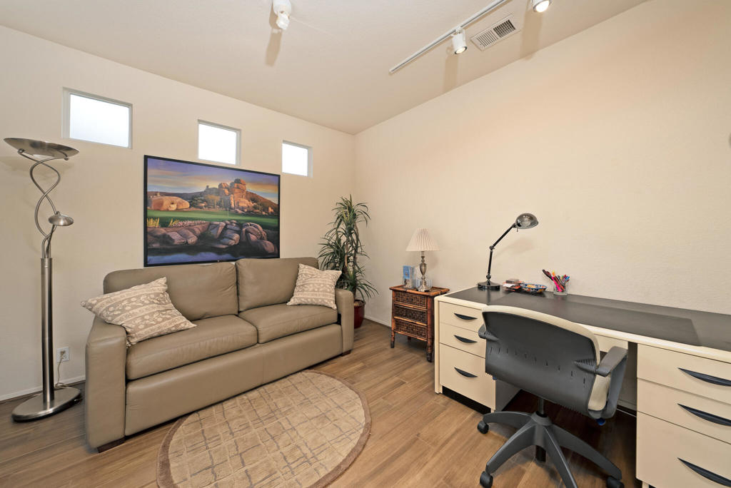 Residential Lease for rent at 67645 Cielo Court, Cathedral City CA featuring 2 beds and 3 baths