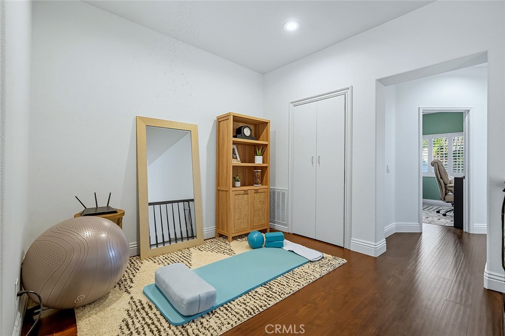 Residential for sale at 26481 La Scala, Laguna Hills CA featuring 3 beds and 3 baths