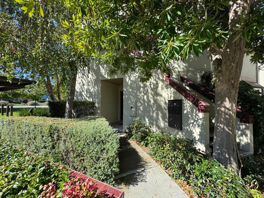 Residential for sale at 101 Shorebird Circle, Redwood City CA featuring 1 bed and 1 bath