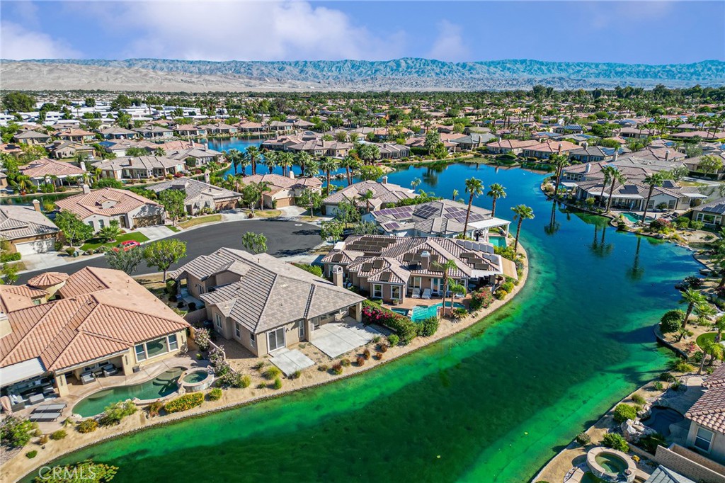 Residential for sale at 7 Lake Como, Rancho Mirage CA featuring 3 beds and 3 baths