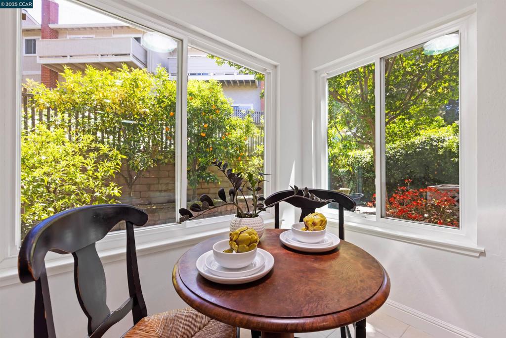 Residential for sale at 1513 Siskiyou Dr, Walnut Creek CA featuring 3 beds and 3 baths