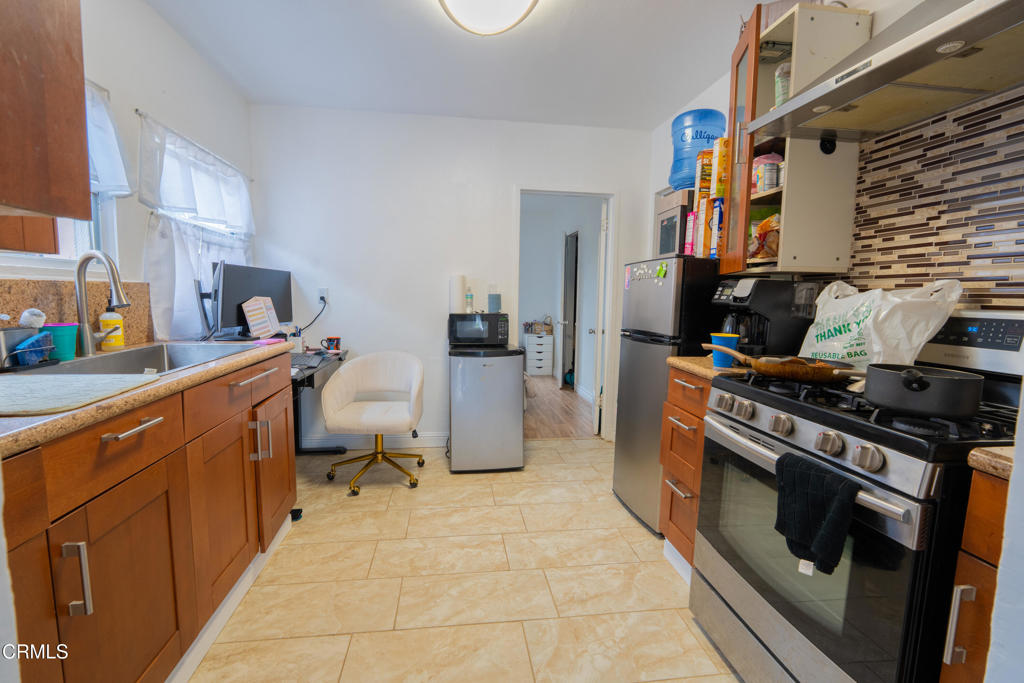 Residential Income for sale at 557 561 N North Olive Street Street, Ventura CA