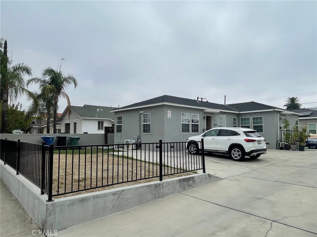 Residential Lease for rent at 2304 N Niagara, Burbank, Los Angeles County CA featuring 1 bed and 1 bath