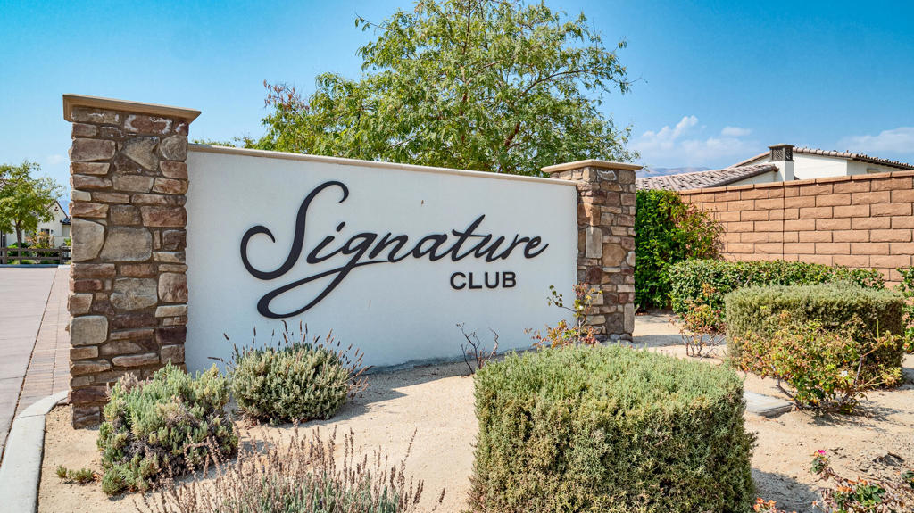 Residential Lease for rent at 80450 Platinum Way, La Quinta CA featuring 3 beds and 4 baths