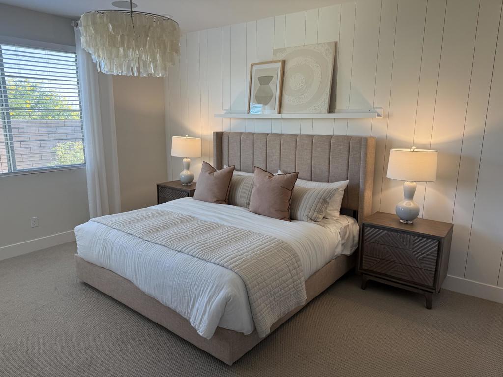 Residential Lease for rent at 39912 Felicita Parkway, Palm Desert CA featuring 2 beds and 2 baths