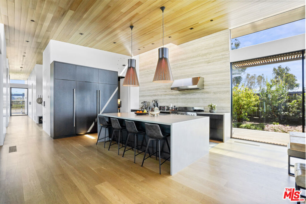 Residential Lease for rent at 6755 Dume Drive, Malibu CA featuring 7 beds and 9 baths