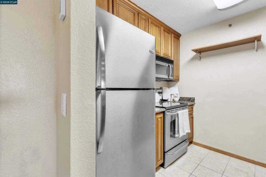 Residential for sale at 29583 Vanderbilt Street 310, Hayward CA featuring 1 bed and 1 bath