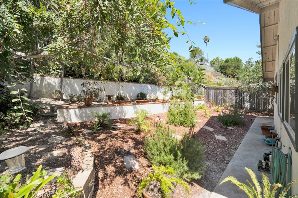 Residential Lease for rent at 33321 Marina Vista, Dana Point CA featuring 3 beds and 2 baths