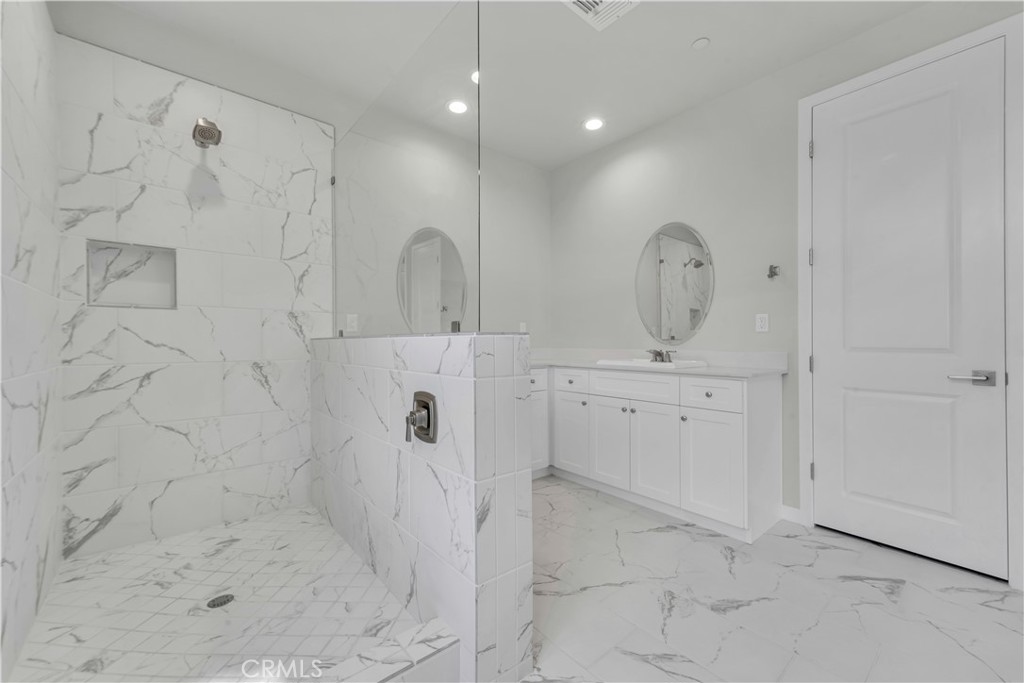 Residential for sale at 11001 Arundel Way, Bakersfield CA featuring 4 beds and 3 baths