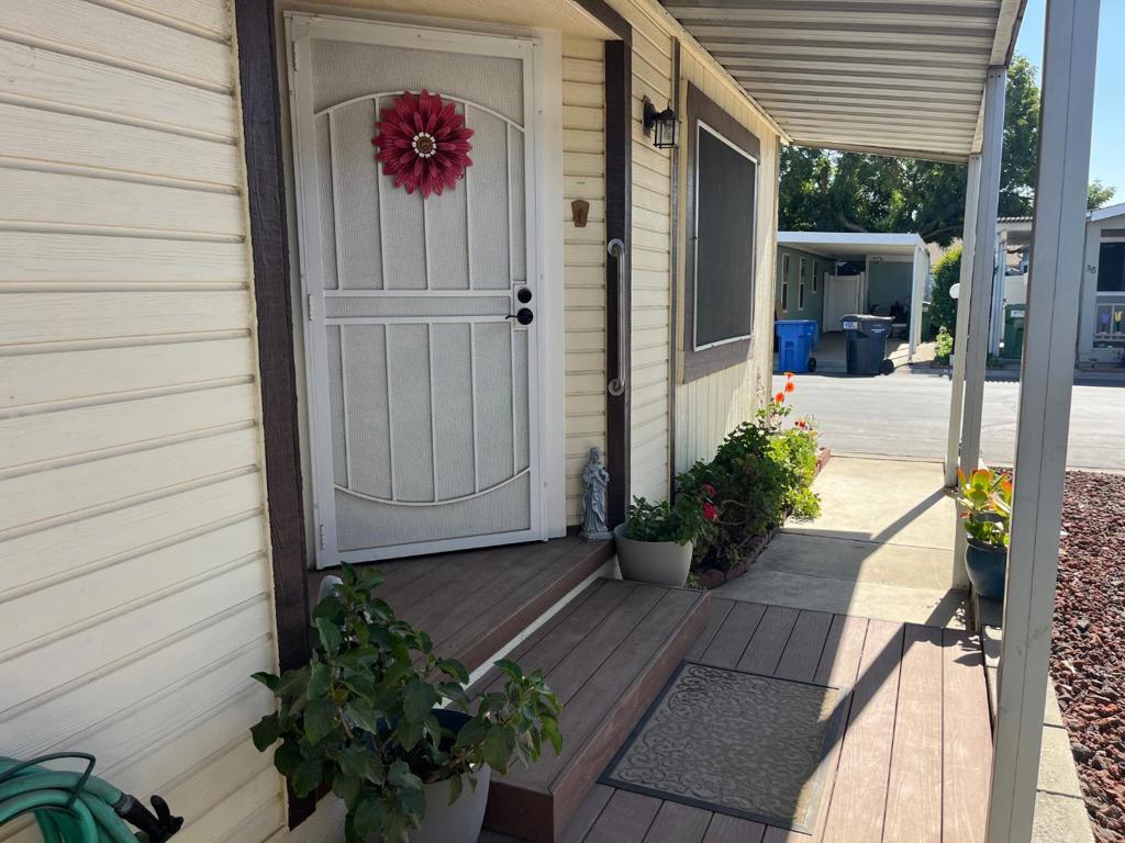 Manufactured In Park for sale at 500 N Tully Road, Turlock CA featuring 2 beds and 2 baths