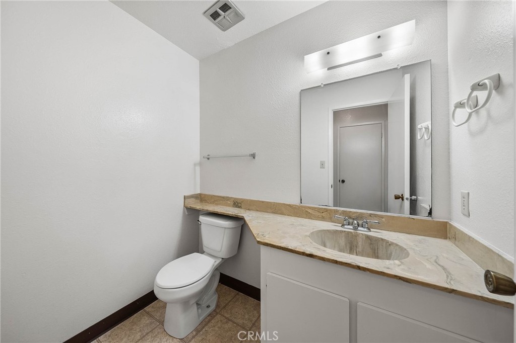 Residential for sale at 1832 Montana Vista, Lakeport CA featuring 3 beds and 3 baths