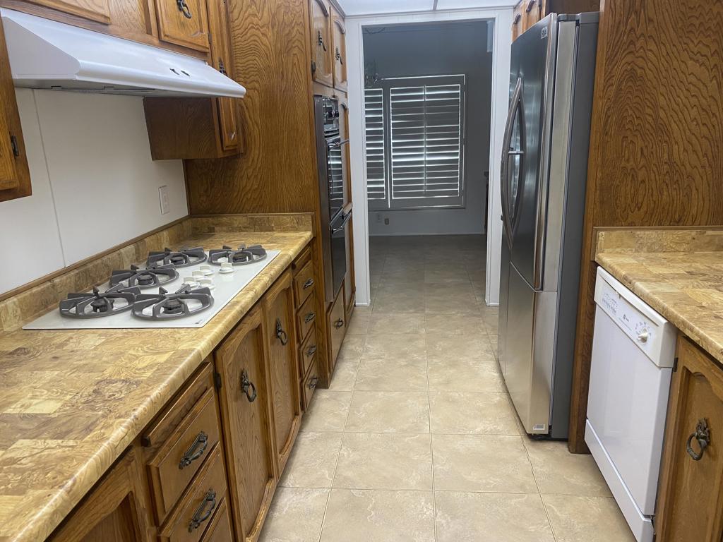 Manufactured In Park for sale at 39641 Desert Greens Drive E, Palm Desert CA featuring 2 beds and 2 baths