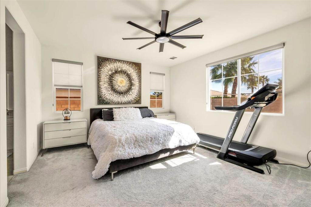Residential for sale at 81835 Vida Bella Drive, La Quinta CA featuring 3 beds and 3 baths