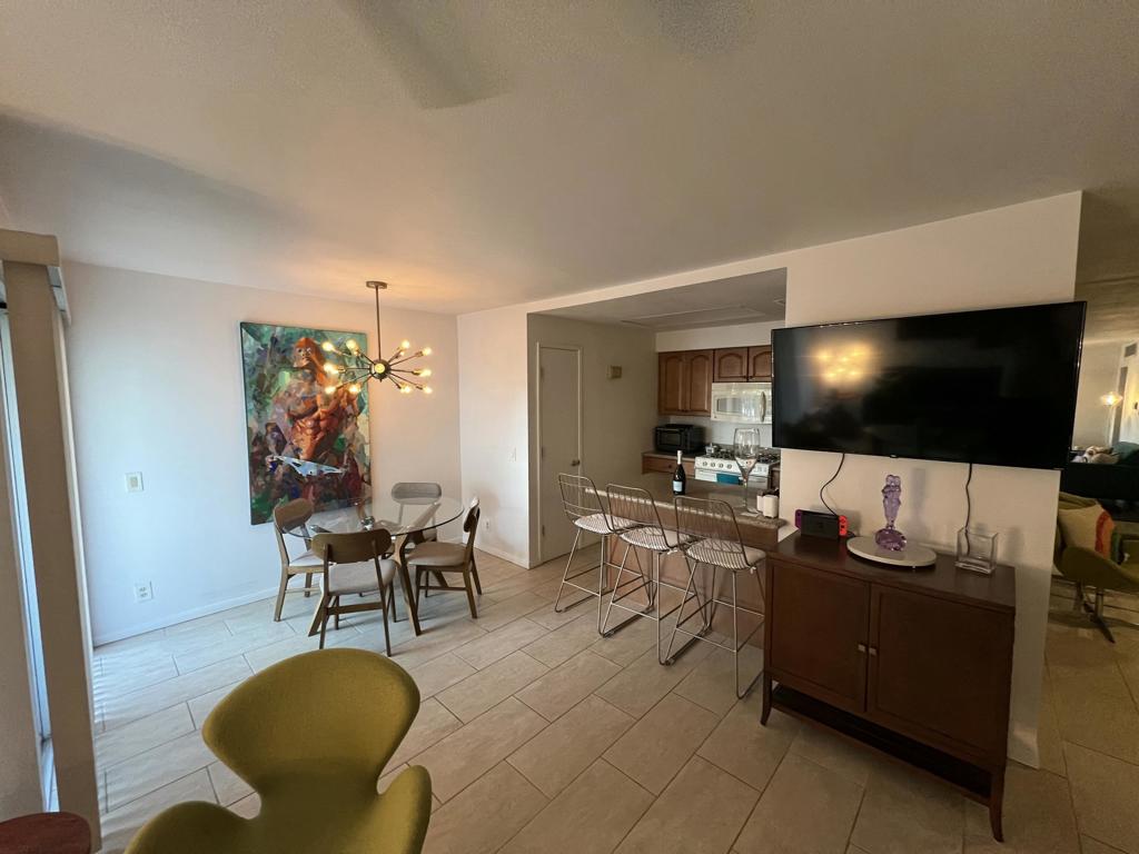 Residential Lease for rent at 1550 S Camino Real 219, Palm Springs CA featuring 1 bed and 1 bath