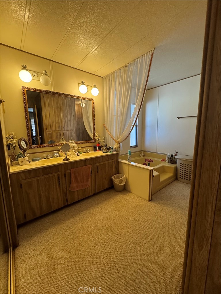 Manufactured In Park for sale at 27601 Sun City, Sun City CA featuring 2 beds and 2 baths