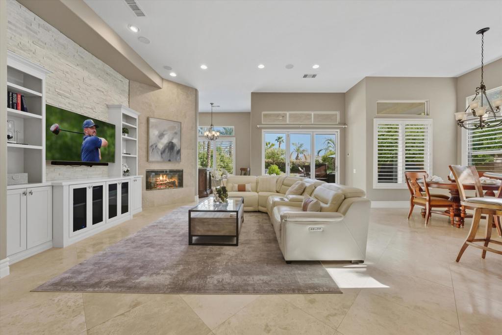 Residential Lease for rent at 80350 Via Castellana, La Quinta CA featuring 3 beds and 4 baths