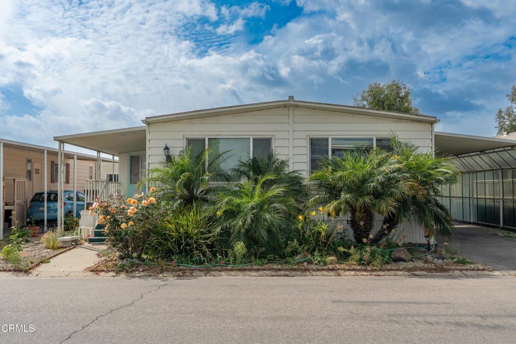 Manufactured In Park for sale at 33 Heather Way 33, Ventura CA featuring 2 beds and 2 baths