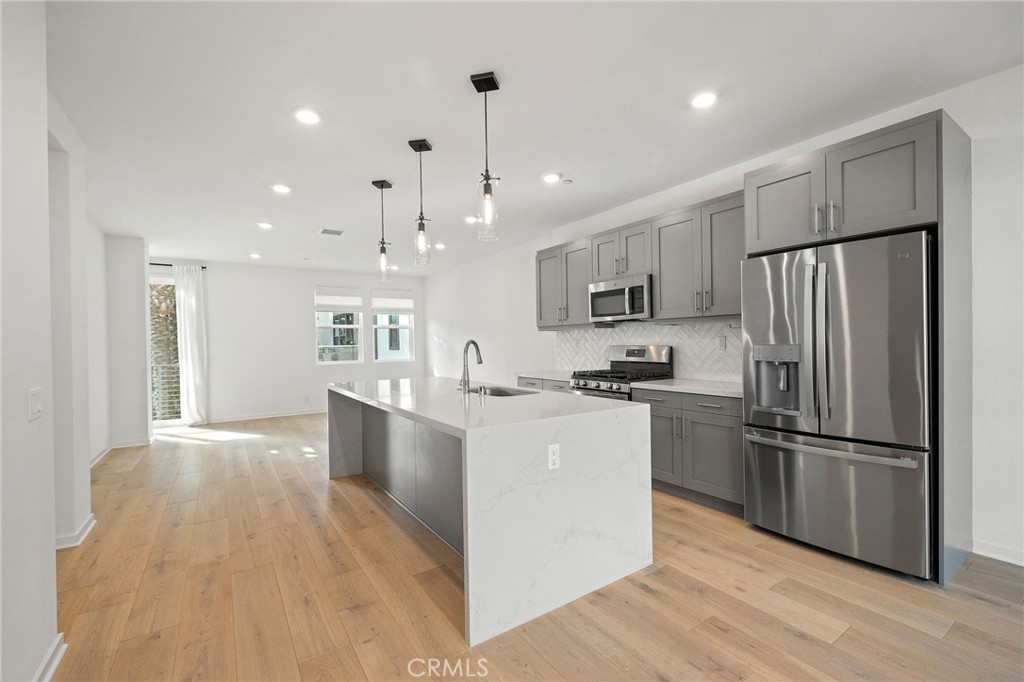 Residential for sale at 712 S Grable Circle, Orange CA featuring 2 beds and 4 baths