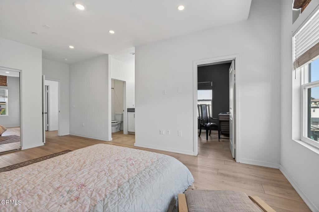 Residential for sale at 302 Marlee Lane, Camarillo CA featuring 3 beds and 4 baths