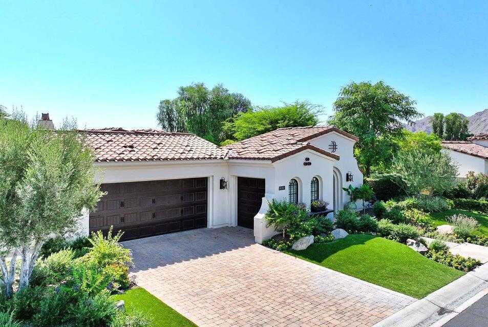 Residential for sale at 76357 Via Chianti, Indian Wells CA featuring 3 beds and 4 baths