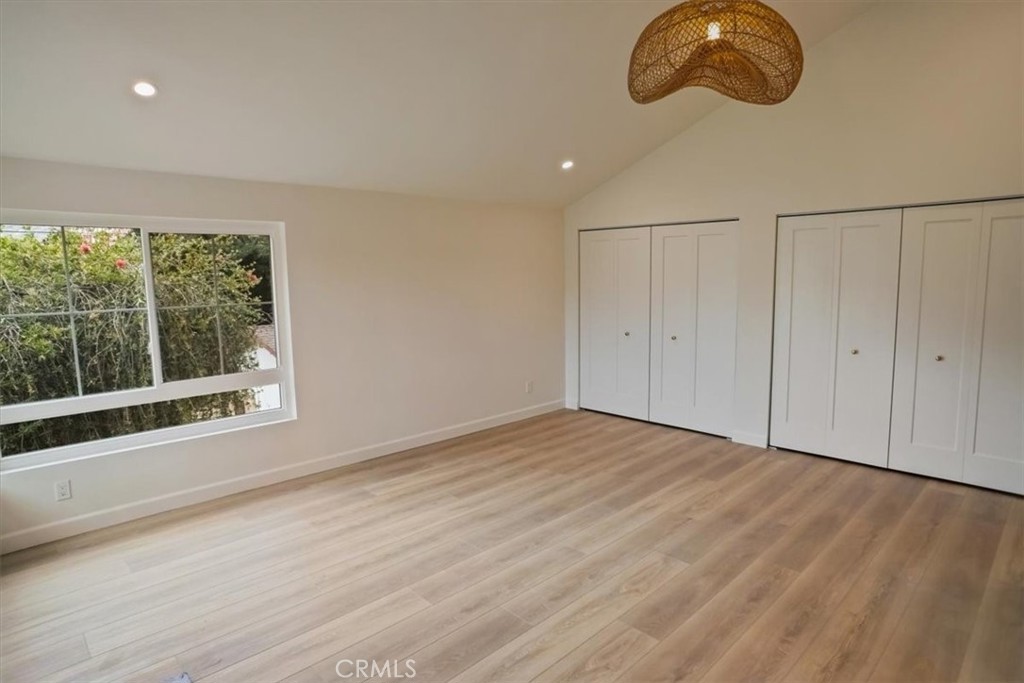 Residential Lease for rent at 1925 W Parkside Avenue, Burbank, Los Angeles County CA featuring 3 beds and 3 baths