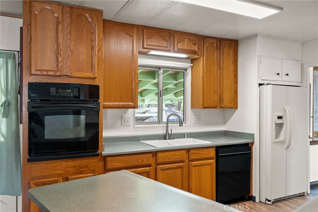 Residential for sale at 5671 Coach, Oroville CA featuring 2 beds and 2 baths