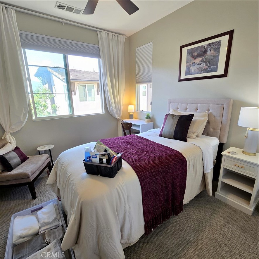 Residential Lease for rent at 1017 Savi Drive 105 - B, Corona, Riverside County CA featuring 1 bed and 2 baths