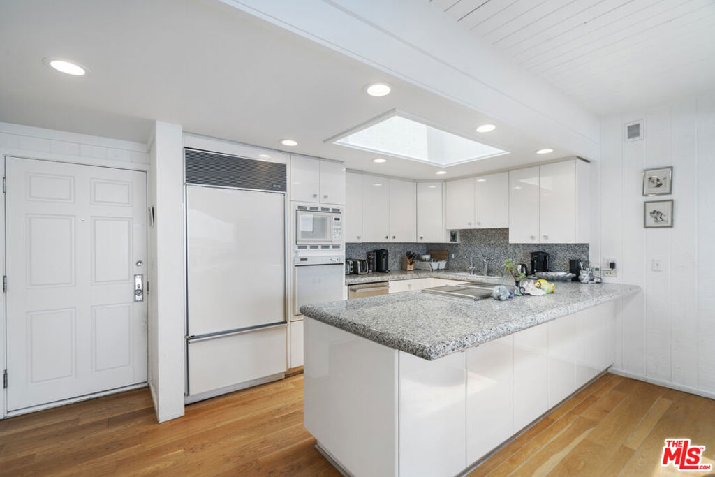 Residential Lease for rent at 11928 Beach Club Way, Malibu CA featuring 3 beds and 4 baths