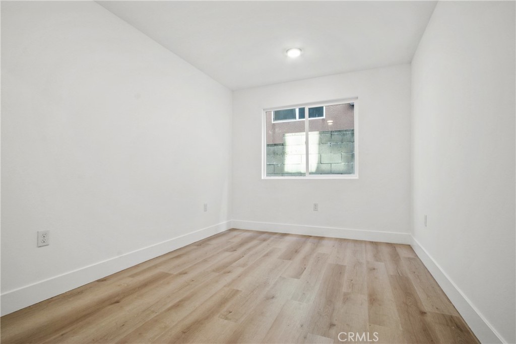 Residential Lease for rent at 9239 Firth 1/2, Los Angeles, Los Angeles County CA featuring 3 beds and 2 baths