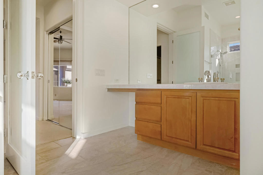 Residential Lease for rent at 830 Hawk Hill Trail, Palm Desert CA featuring 3 beds and 4 baths