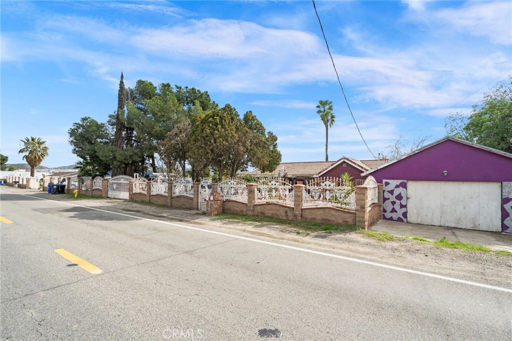 Residential for sale at 19597 Jurupa Avenue, Bloomington CA featuring 4 beds and 2 baths