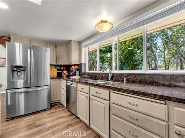 Residential for sale at 21350 Wilcox, Red Bluff CA featuring 4 beds and 4 baths