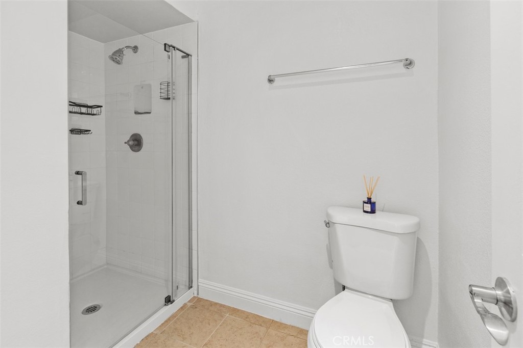 Residential for sale at 6750 Beadnell Way 3, Clairemont Mesa CA featuring 2 beds and 2 baths