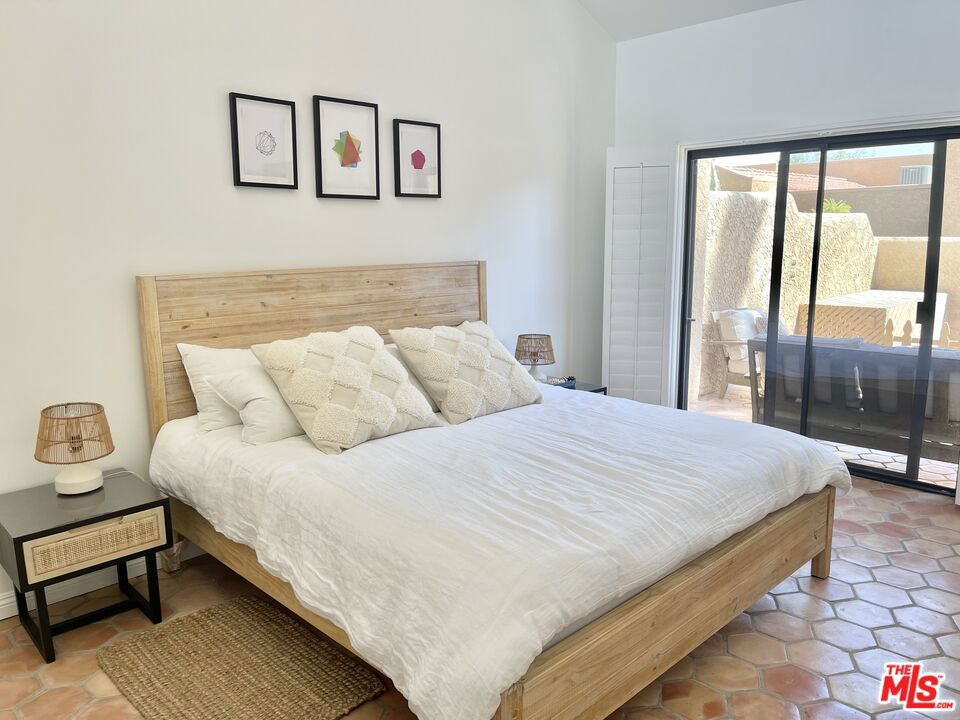 Residential Lease for rent at 73441 FOXTAIL Lane, Palm Desert CA featuring 2 beds and 2 baths