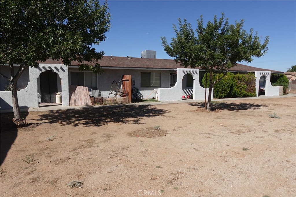 Residential Income for sale at 21336 LAGUNA Road, Apple Valley CA