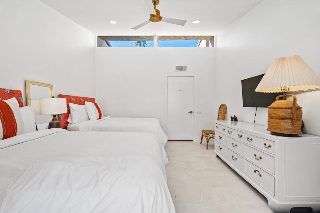 Residential Lease for rent at 48885 Mariposa Drive, Palm Desert CA featuring 2 beds and 2 baths