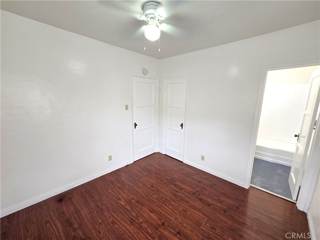 Residential Lease for rent at 4263 W Broadway B, Hawthorne CA featuring 1 bed and 1 bath