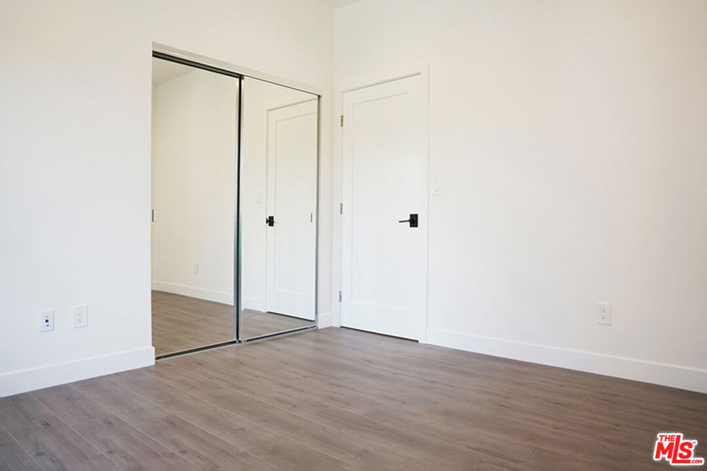 Residential Lease for rent at 425 N Stanley Avenue, Los Angeles, Los Angeles County CA featuring 2 beds and 3 baths