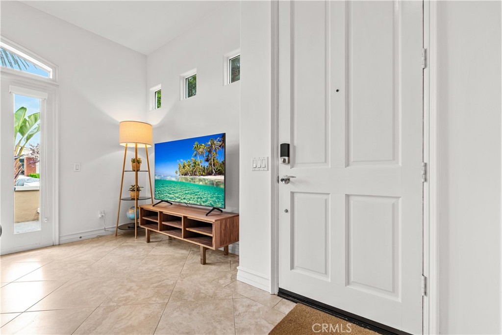 Residential for sale at 513 Pecan Ave, Huntington Beach CA featuring 3 beds and 4 baths