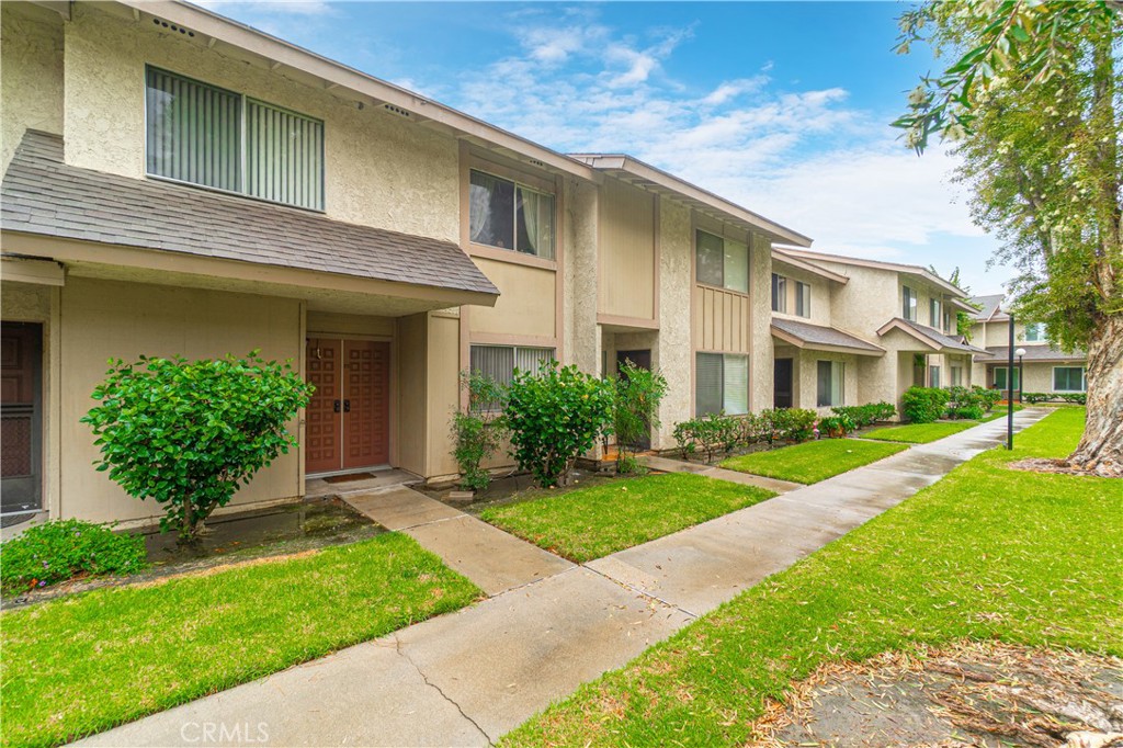 Residential for sale at 5950 Imperial Hwy Unit 35, South Gate CA featuring 3 beds and 3 baths
