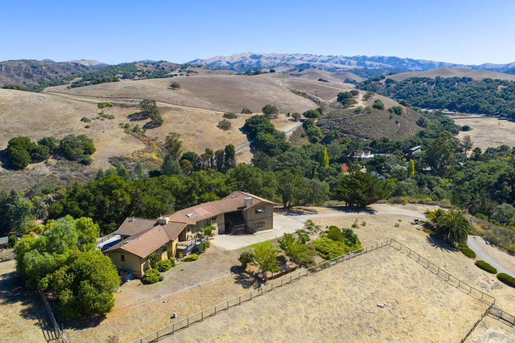 Residential for sale at 274 Corral De Tierra Road, Salinas CA featuring 3 beds and 4 baths