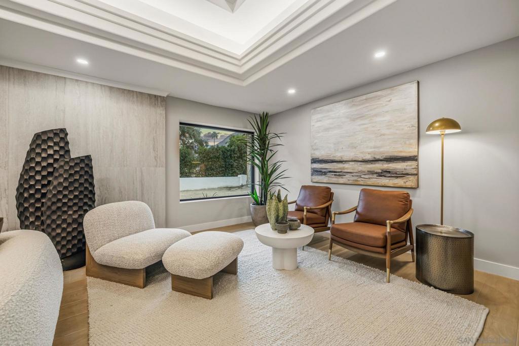 Residential for sale at 72400 Rancho Rd, Rancho Mirage CA featuring 5 beds and 5 baths