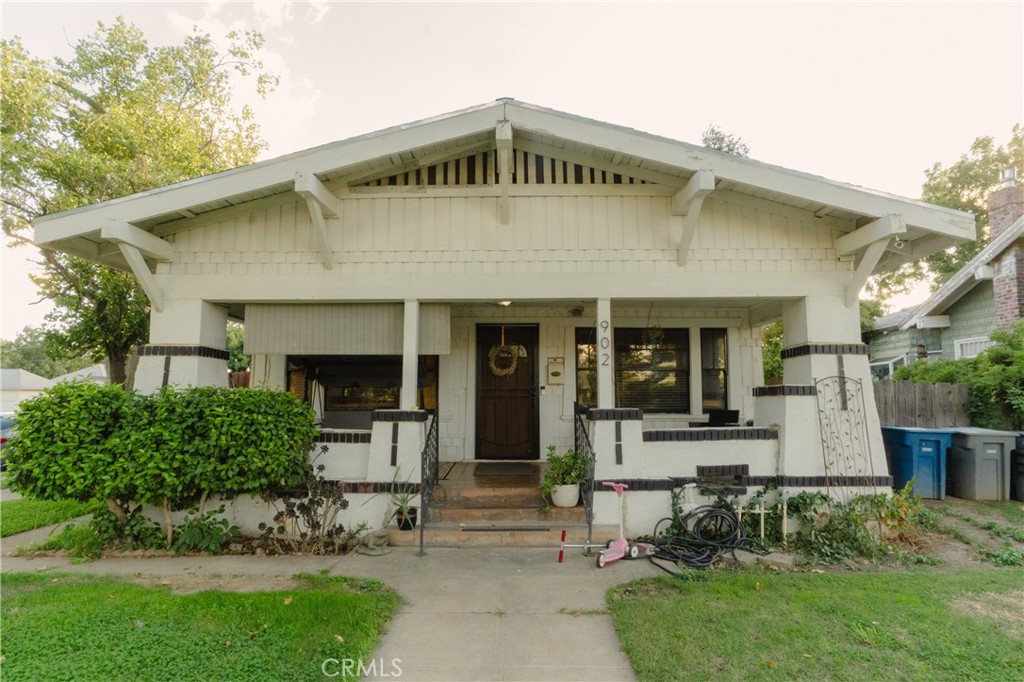 Residential for sale at 902 W 20th Street, Merced CA featuring 2 beds and 1 bath