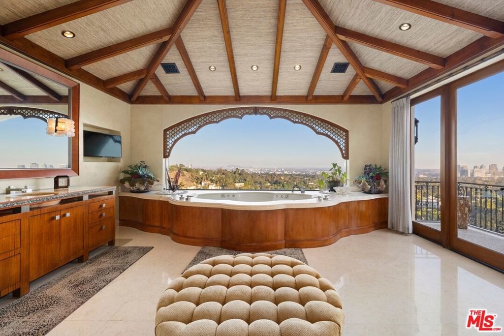 Residential for sale at 10066 Cielo Drive, Beverly Hills CA featuring 9 beds and 18 baths