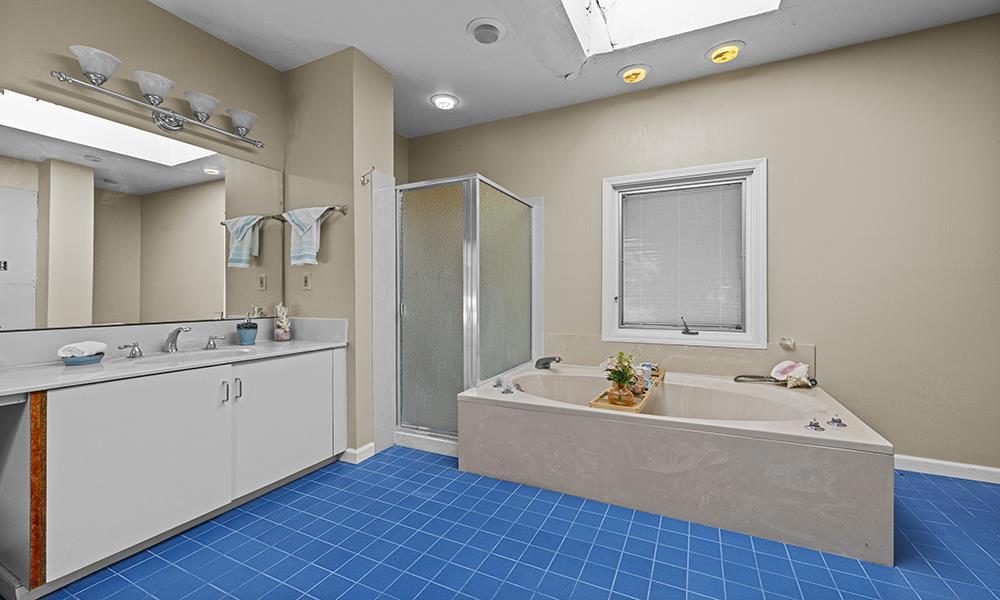 Residential for sale at 547 Mission Vineyard Road, San Juan Bautista CA featuring 2 beds and 2 baths