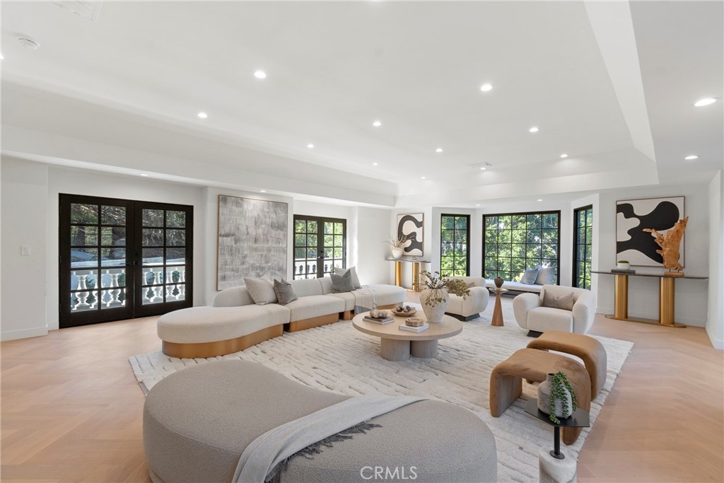 Residential for sale at , Encino, Los Angeles CA featuring 6 beds and 7 baths