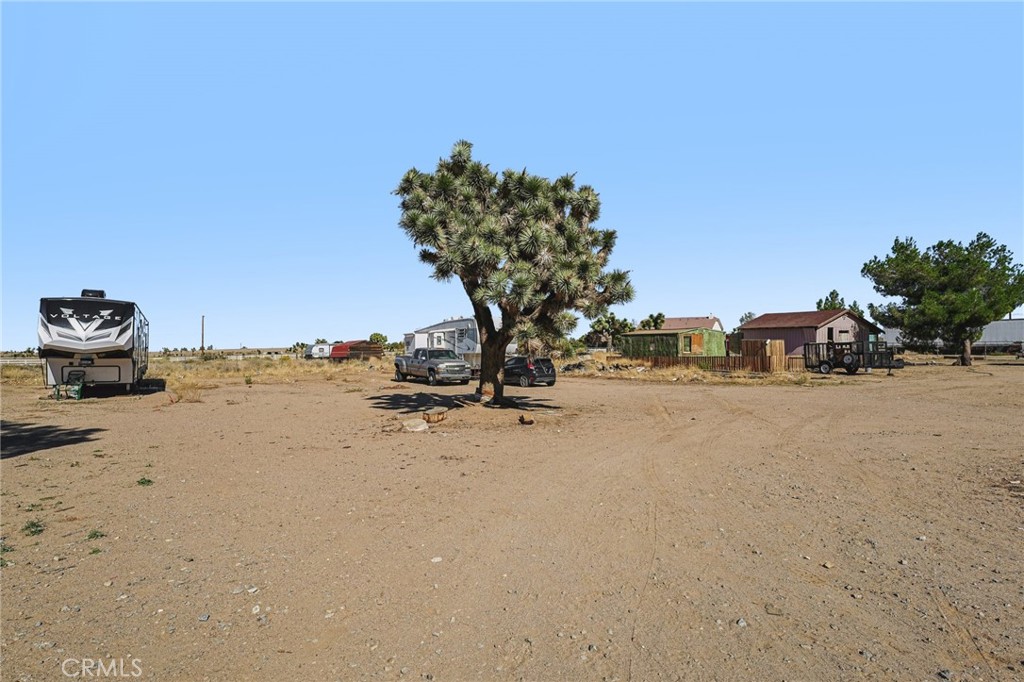 Active for sale at Phelan, CA, Phelan, CA CA and 1 bath