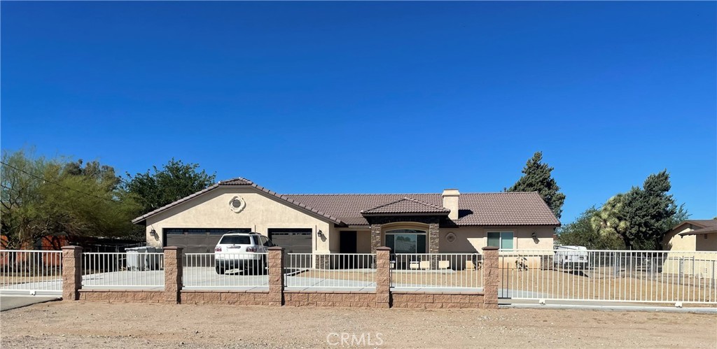 Residential for sale at 9814 Oakwood Avenue, Hesperia CA featuring 3 beds and 3 baths