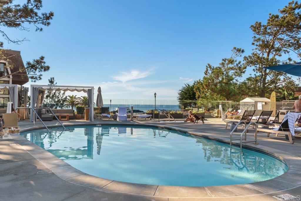 Residential Lease for rent at 1562 CAMINO DEL MAR 440, Del Mar CA featuring 1 bed and 2 baths